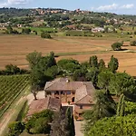 Willa Fattoria Belvedere Alle Vigne By Vacavilla